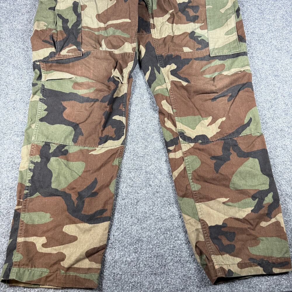 Vintage U.S. Army Woodland Camouflage Cold Weather Pants Medium Regular 31 x 32 - Picture 10 of 11
